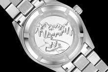 Cargar imagen en el visor de la galería, Grand Expedition - White