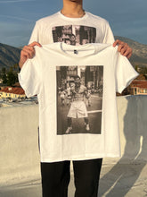 Cargar imagen en el visor de la galería, Leech Li in the City T-Shirt